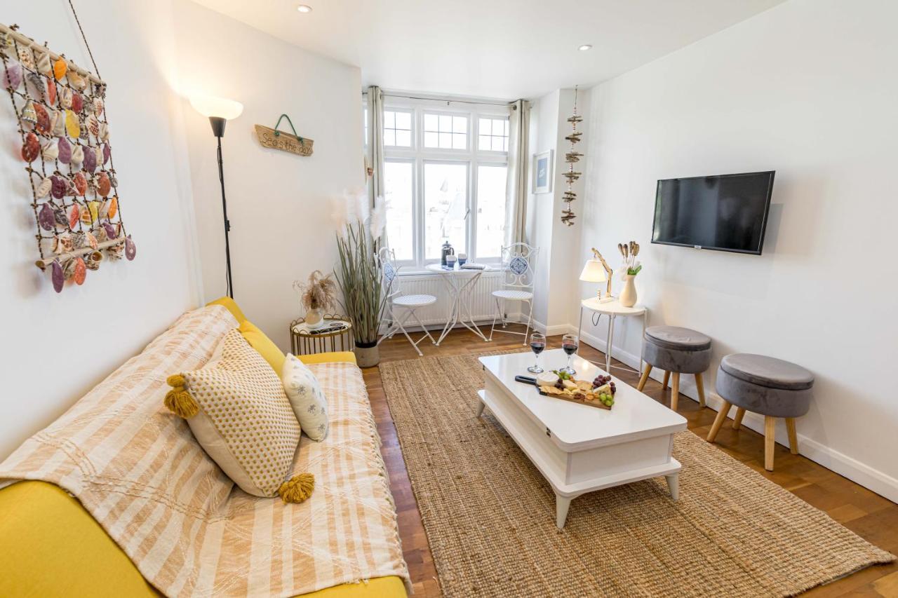 Ocean Breeze - 1 Minute From The Beach - 10 Minute From Bic - Fast Wi-Fi - Smart Tv Bournemouth Exteriér fotografie