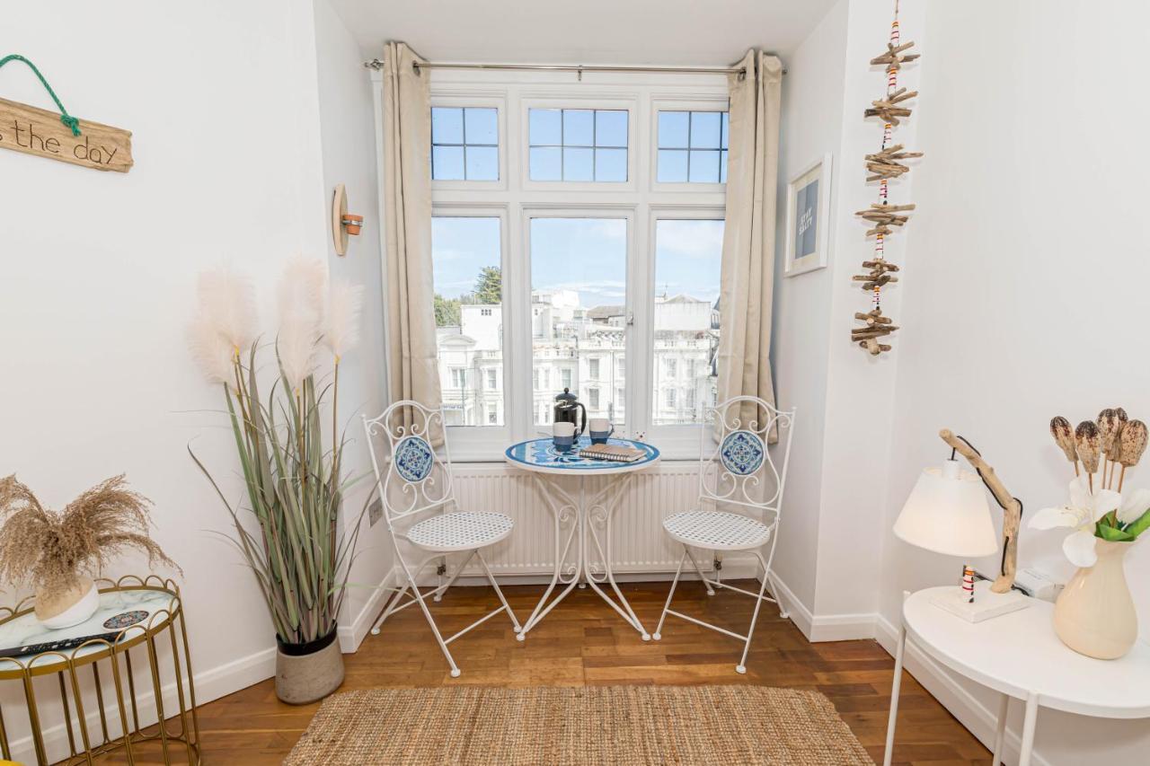 Ocean Breeze - 1 Minute From The Beach - 10 Minute From Bic - Fast Wi-Fi - Smart Tv Bournemouth Exteriér fotografie