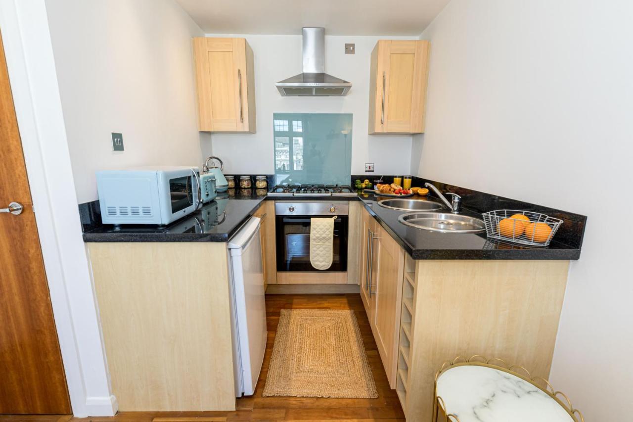Ocean Breeze - 1 Minute From The Beach - 10 Minute From Bic - Fast Wi-Fi - Smart Tv Bournemouth Exteriér fotografie